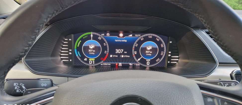 Skoda Superb cena 125000 przebieg: 62000, rok produkcji 2020 z Warszawa małe 106